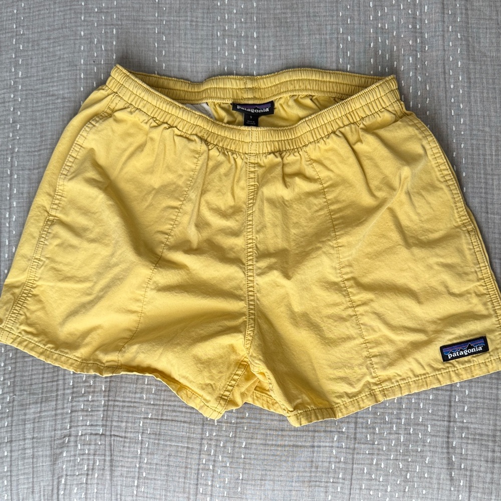Patagonia yellow fun hogger shorts